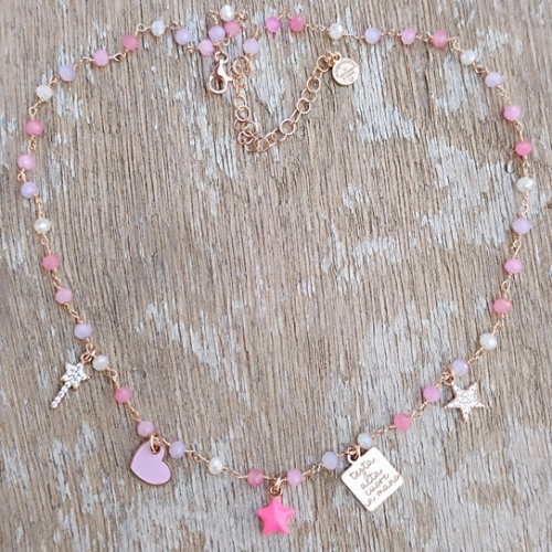 Collana in catena rosario con cinque charms