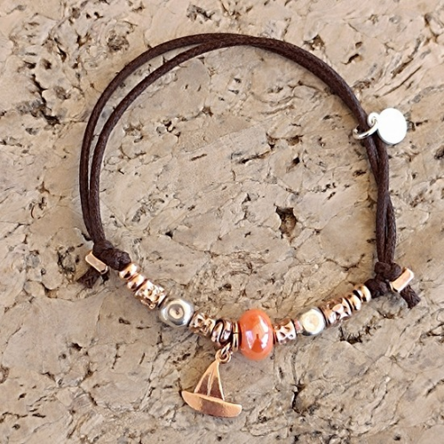 Bracciale cordino cotone cerato da 1,5 mm.