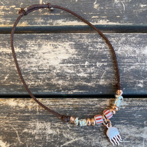 Bracciale cordino cotone cerato da 1,5 mm.