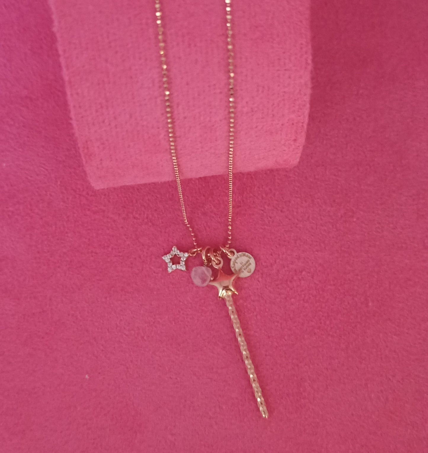Collana "portamifortuna" con bacchetta lavorata