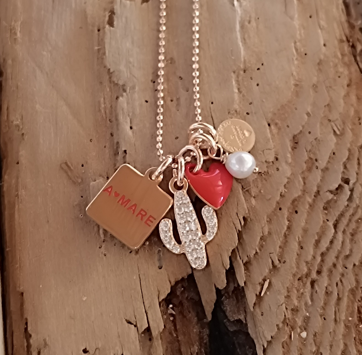 Collana portamifortuna con targhetta sussurro o parolina