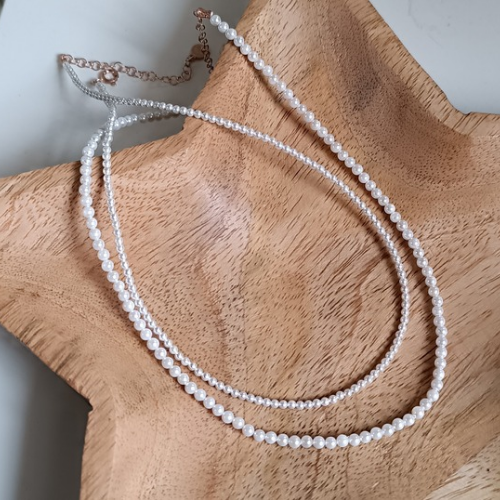 Collana in pietre sottili