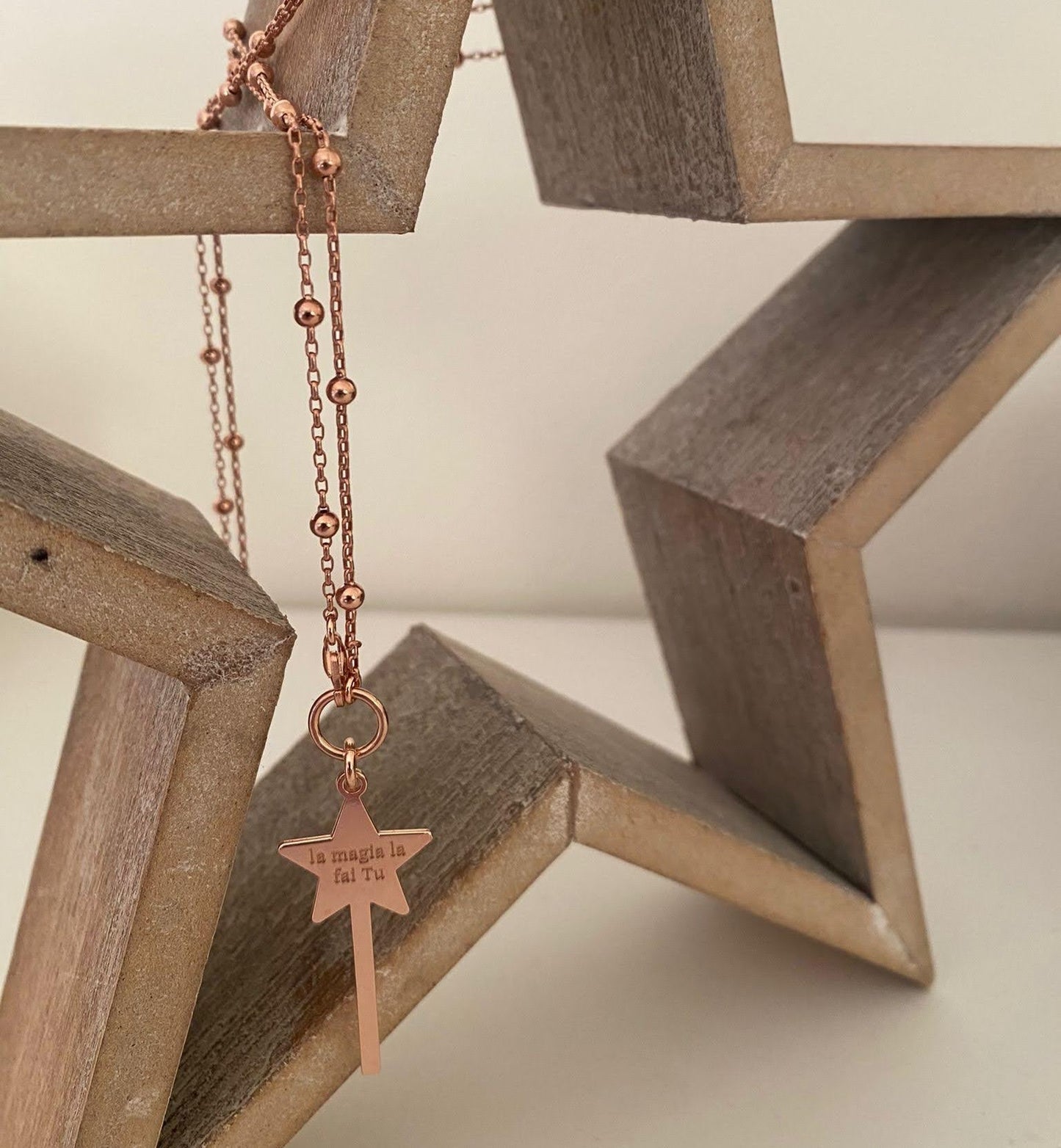 Collana lunga maxi bacchetta "la magia la fai tu"
