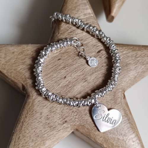 Bracciale nodino con cuore personalizzato